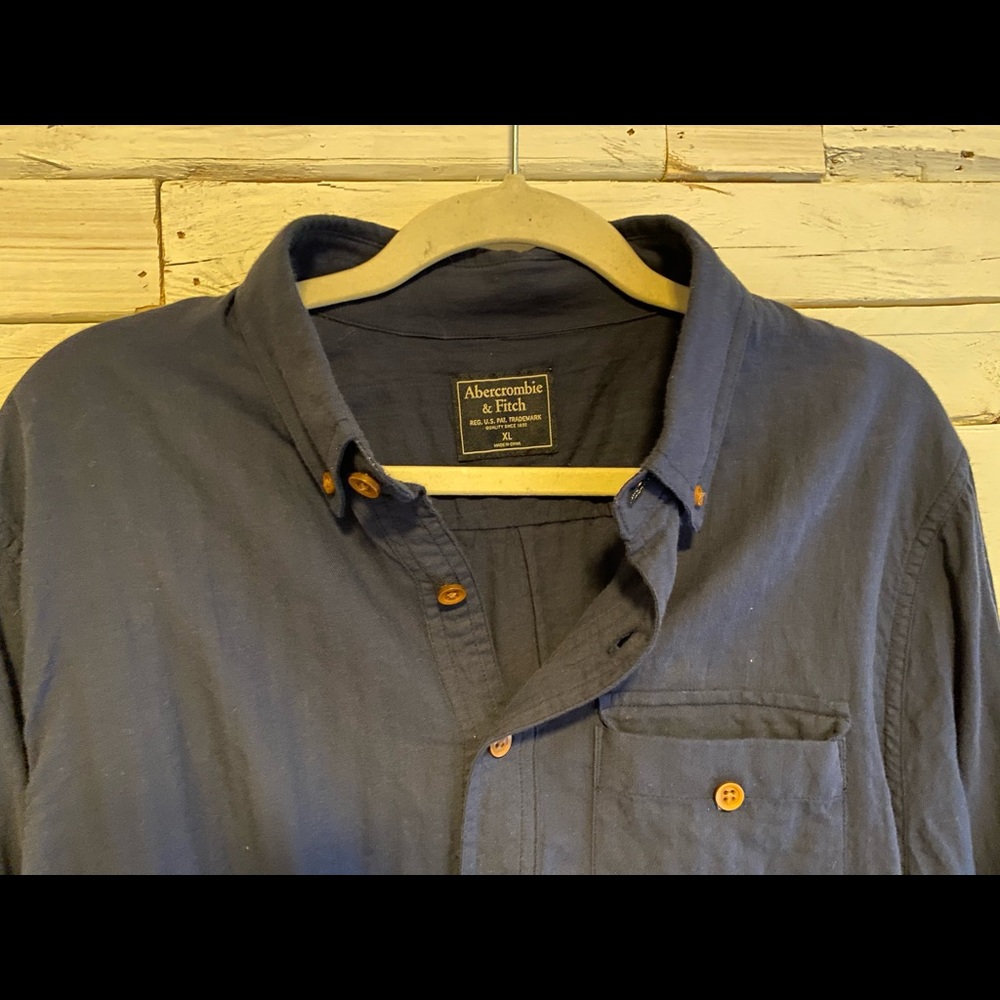 Mens 1/4 button down